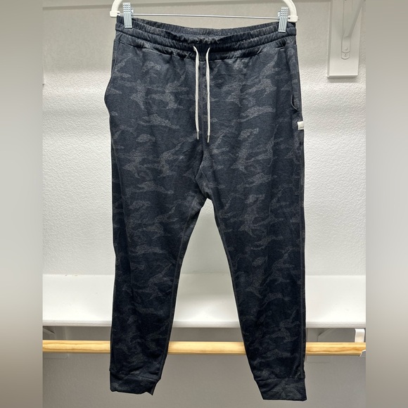 Women’s Vuori performance joggers black camo L - Picture 2 of 7
